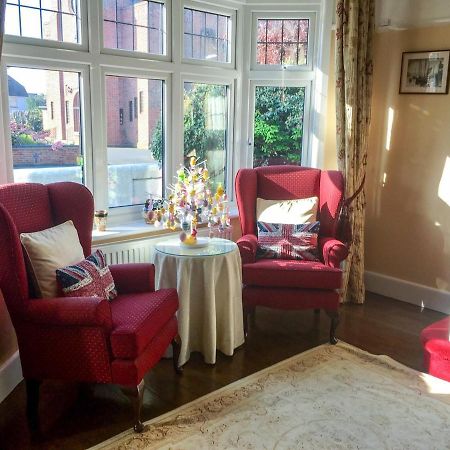 ボーンマス Cherry Tree House Bed & Breakfast エクステリア 写真