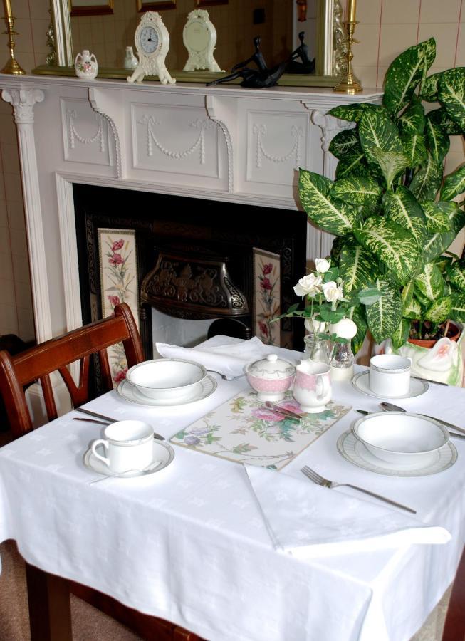 ボーンマス Cherry Tree House Bed & Breakfast エクステリア 写真